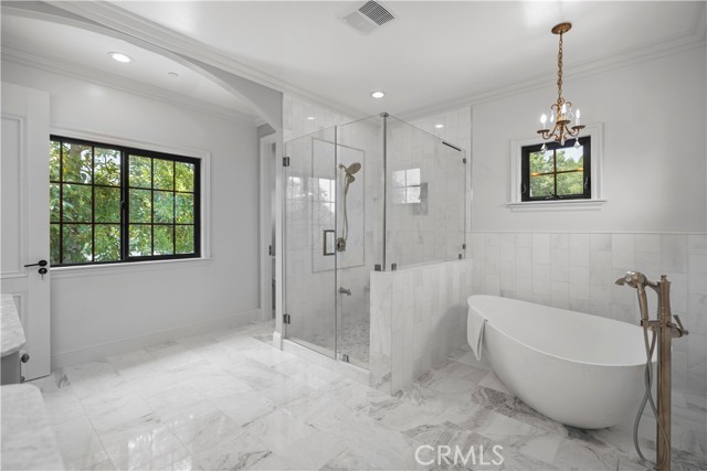 1935 S 6th Avenue, Arcadia CA: https://media.crmls.org/medias/6e42d816-b398-4d5b-89c0-82f838f4b34d.jpg
