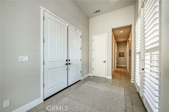 Detail Gallery Image 19 of 57 For 1031 Ridgeline Rd, Madera,  CA 93636 - 4 Beds | 3/1 Baths