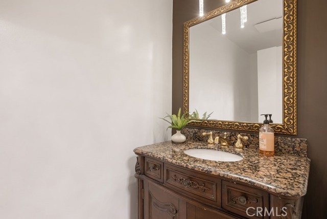 419 N Oakhurst Drive, Beverly Hills CA: https://media.crmls.org/medias/6e431e96-b331-436e-aa09-72cd5f0baa1c.jpg