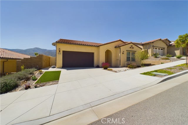 Detail Gallery Image 2 of 36 For 11537 Alton Dr, Corona,  CA 92883 - 2 Beds | 2 Baths