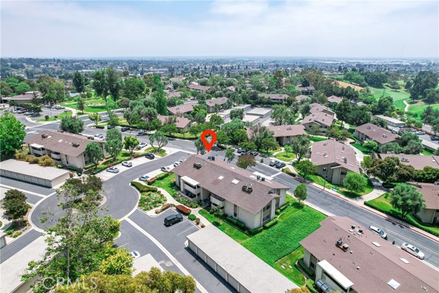 Detail Gallery Image 7 of 42 For 13526 La Jolla Cir #207-D,  La Mirada,  CA 90638 - 2 Beds | 2 Baths