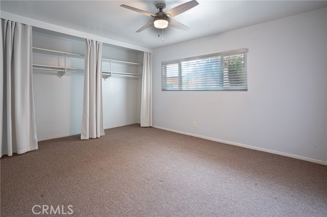 2033 E. 3rd St., Long Beach CA: https://media.crmls.org/medias/6e46bd33-c64d-45db-9191-54439735a762.jpg