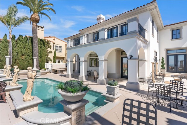 7 Vista Luci, Newport Coast CA: https://media.crmls.org/medias/6e47084e-9f6c-4c0d-b054-5a070d66d93c.jpg