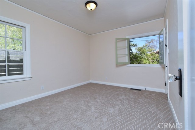 Detail Gallery Image 19 of 27 For 14712 Tustin St, Sherman Oaks,  CA 91403 - 3 Beds | 2 Baths