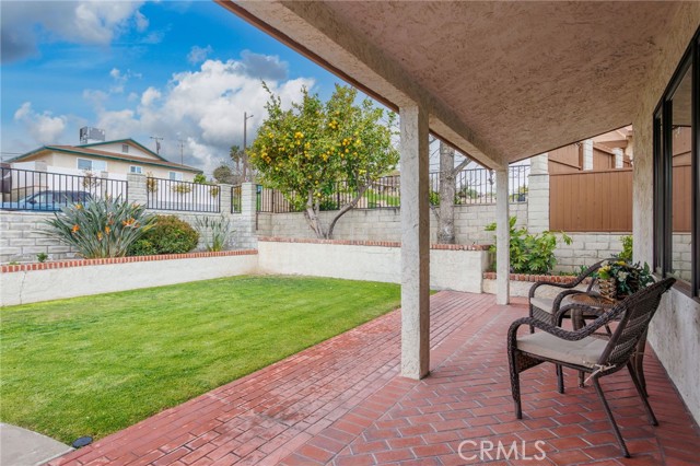 Detail Gallery Image 10 of 50 For 726 B St, Taft,  CA 93268 - 3 Beds | 2 Baths