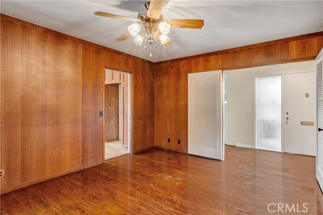 606 N Ohio Street, Anaheim CA: https://media.crmls.org/medias/6e49260f-e791-48fb-b6d7-5d5ba85ca2fe.jpg