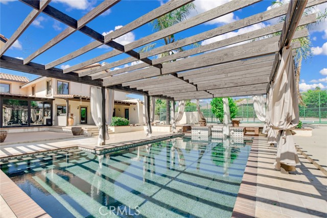 Detail Gallery Image 8 of 75 For 462 Pomello Dr, Claremont,  CA 91711 - 7 Beds | 7 Baths