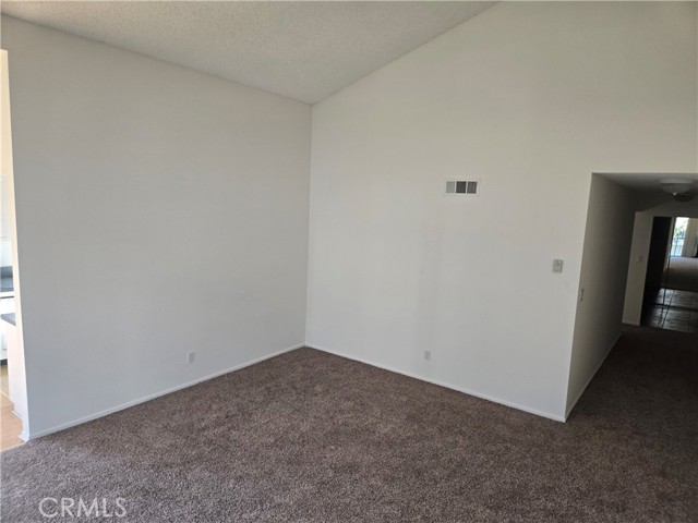 Detail Gallery Image 9 of 32 For 3530 Elm Ave #303,  Long Beach,  CA 90807 - 2 Beds | 2 Baths