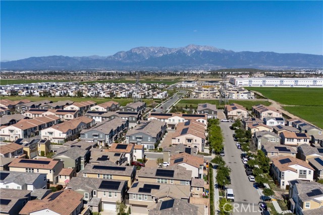 Image 36 of 40 For 3664 Happy Paseo