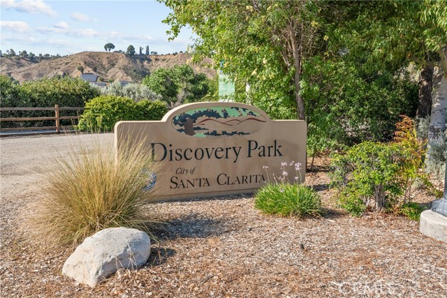 27828 Spyglass Lane, Canyon Country CA: https://media.crmls.org/medias/6e4a5c38-5c5f-45c4-a217-6dd03f882fa2.jpg