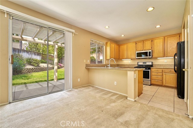 7326 Oxford Place, Rancho Cucamonga CA: https://media.crmls.org/medias/6e4b4849-dcfd-45ae-bbaa-a85d9f011f13.jpg