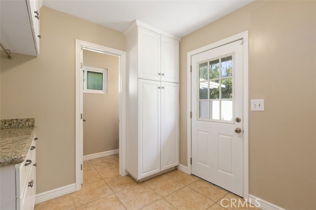 Laundry Room w/access to side yard