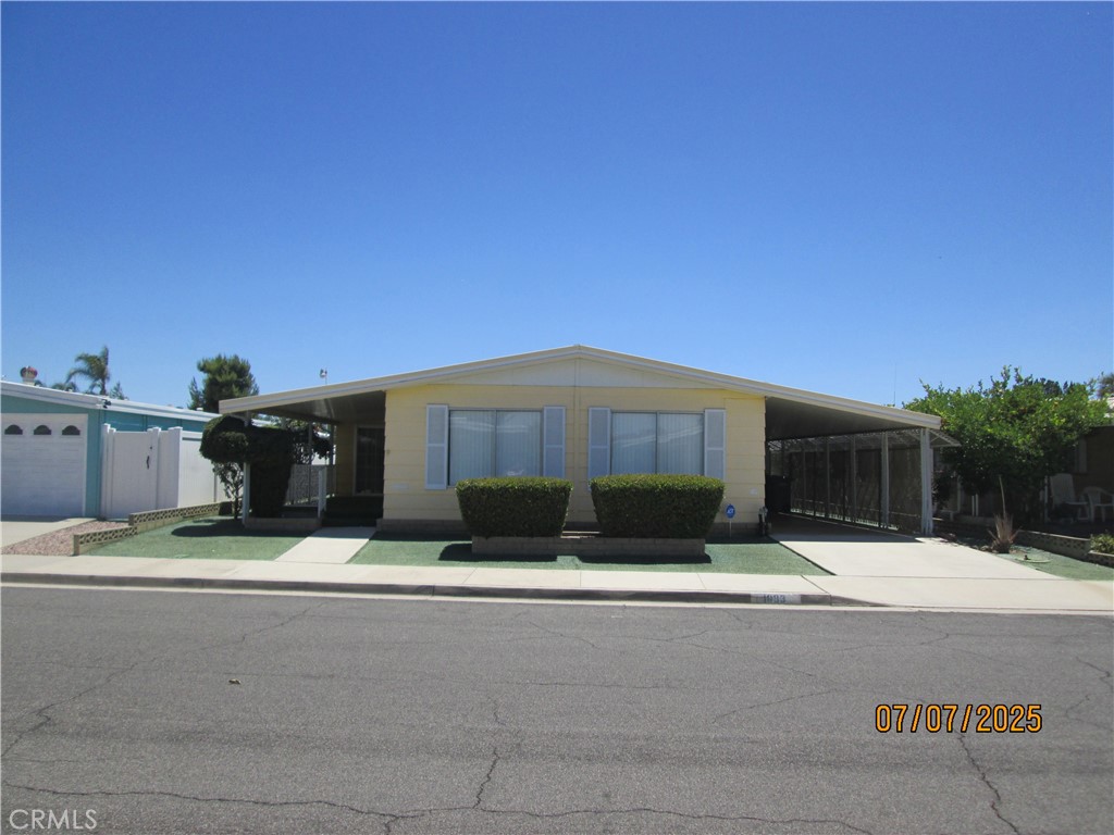 1083 Vista Grande Drive