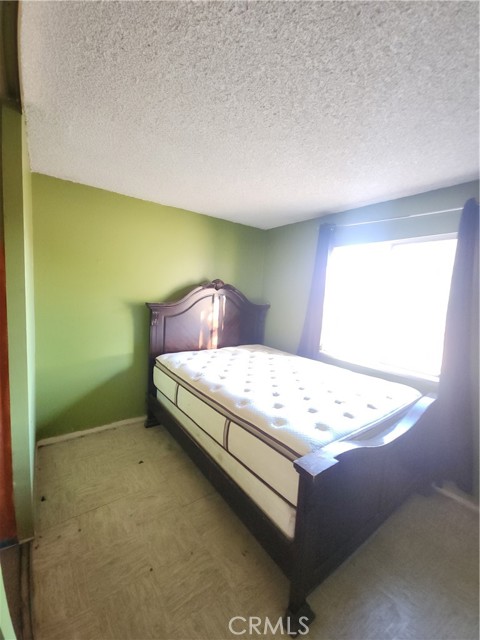 Detail Gallery Image 6 of 14 For 14420 Dos Palmas Rd, Victorville,  CA 92392 - 4 Beds | 2 Baths