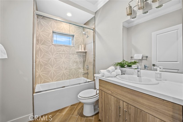 Detail Gallery Image 16 of 31 For 22 E Colorado Bld a,  Arcadia,  CA 91006 - 3 Beds | 3 Baths