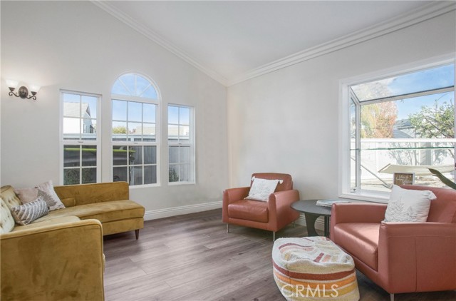Image 13 of 43 For 42 Baroness Lane