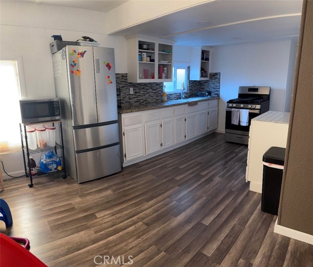 Detail Gallery Image 5 of 11 For 430 N Palm Ave #7,  Hemet,  CA 92543 - 2 Beds | 1 Baths