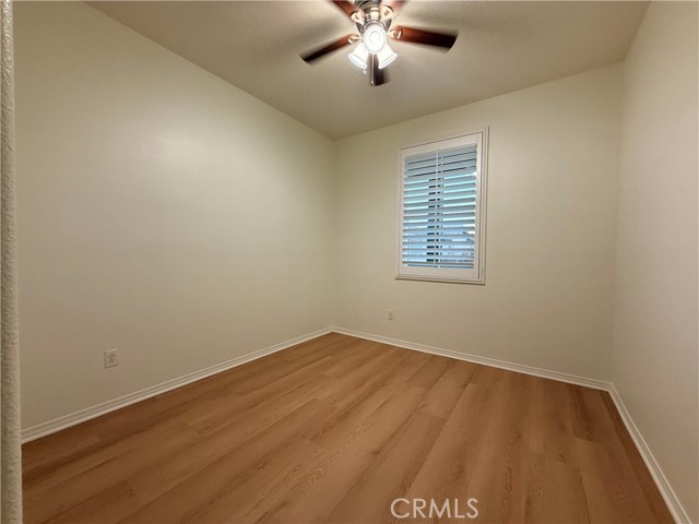 Detail Gallery Image 16 of 26 For 28301 Esplanada, Valencia,  CA 91354 - 4 Beds | 3 Baths