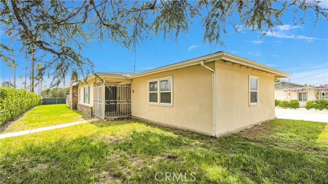 16489 Ivy Avenue, Fontana, California 92335, 3 Bedrooms Bedrooms, ,2 BathroomsBathrooms,Single Family Residence,For Sale,Ivy,CV24067597