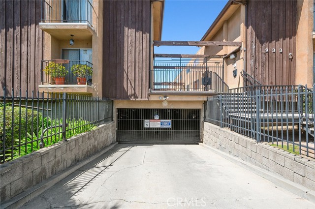 Detail Gallery Image 27 of 30 For 933 N Cedar St #6,  Inglewood,  CA 90302 - 2 Beds | 2 Baths