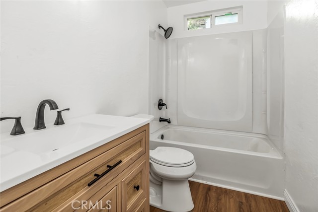 Detail Gallery Image 30 of 39 For 2701 Houchin, Bakersfield,  CA 93304 - 4 Beds | 2 Baths