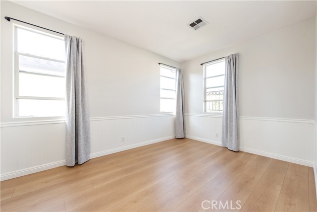 Detail Gallery Image 17 of 42 For 9 Mineral King, Irvine,  CA 92602 - 4 Beds | 2/1 Baths