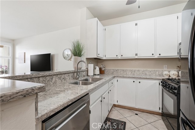 Detail Gallery Image 7 of 38 For 535 Magnolia #113,  Long Beach,  CA 90802 - 1 Beds | 1 Baths