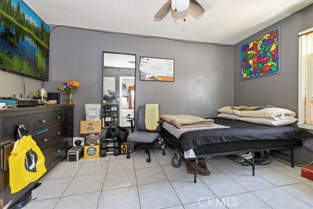 Image 15 of 33 For 6336 Jones Avenue
