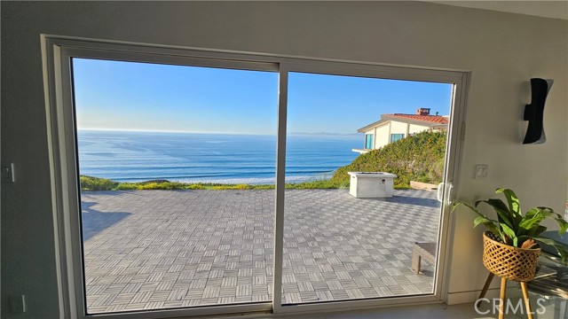 Detail Gallery Image 7 of 10 For 449 Paseo De La Playa, Redondo Beach,  CA 90277 - 4 Beds | 3 Baths