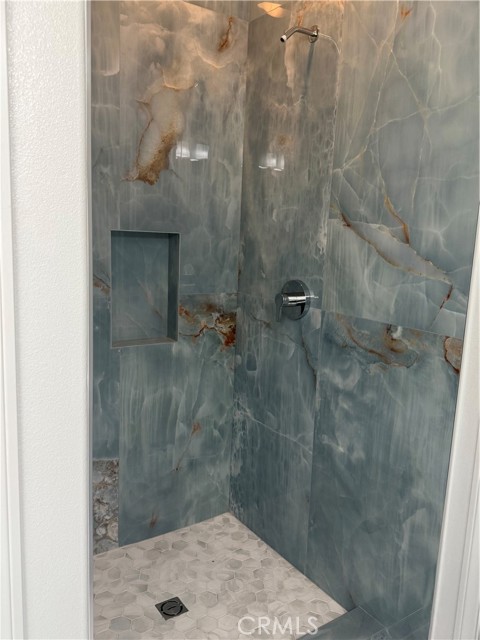 Detail Gallery Image 14 of 14 For 168 Rose Arch, Irvine,  CA 92620 - 3 Beds | 2/1 Baths