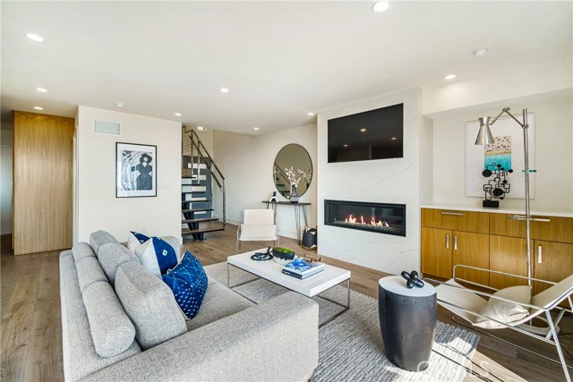 Detail Gallery Image 11 of 36 For 26036 View Point Dr #93,  Dana Point,  CA 92624 - 3 Beds | 2/1 Baths