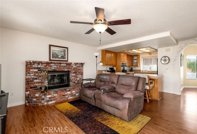 Image 6 of 11 For 22547 Cascade Drive