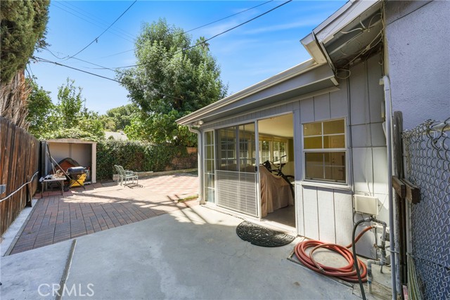 22440 Schoolcraft St., West Hills CA: https://media.crmls.org/medias/6e52a70a-aaf0-4fe8-ac33-0113639e4b91.jpg