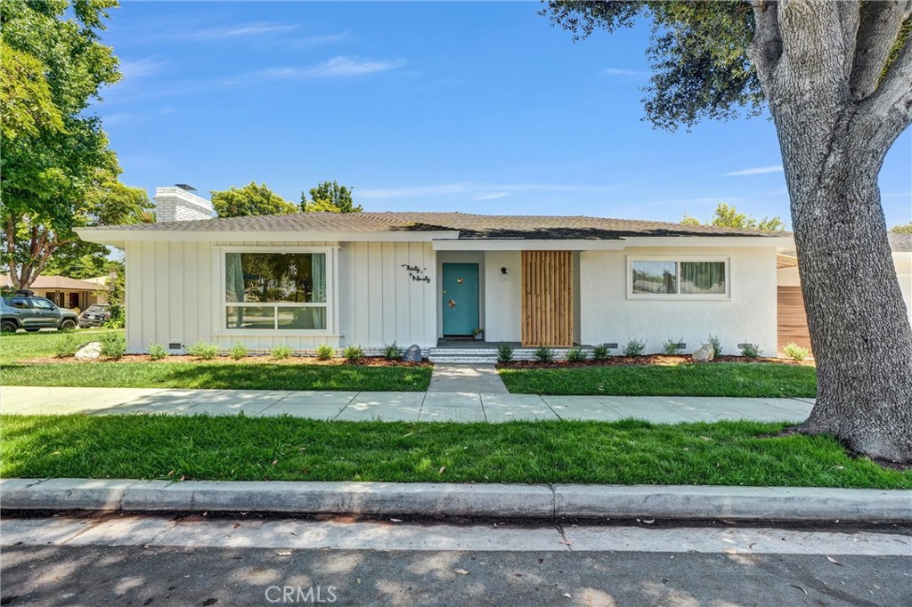 MLS #OC26138512 image #1