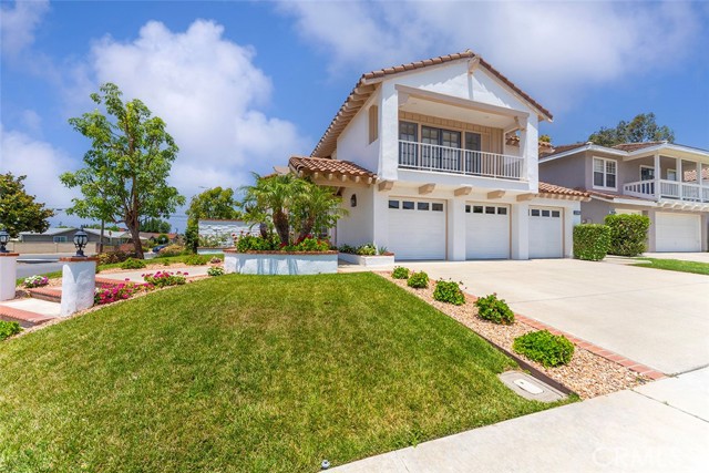 13381 Presidio Place, Tustin CA: https://media.crmls.org/medias/6e53c42a-a82d-476b-a73c-f1b1e6b019ef.jpg