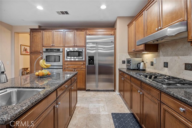 Detail Gallery Image 20 of 62 For 290 Cross Rail, Norco,  CA 92860 - 5 Beds | 4/1 Baths