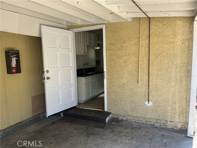 Detail Gallery Image 3 of 12 For 12980 6th St a,  Chino,  CA 91710 - 1 Beds | 1/1 Baths