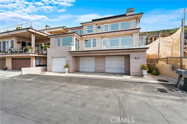 Detail Gallery Image 19 of 30 For 3036 Breakers Dr, Corona Del Mar,  CA 92625 - 3 Beds | 2 Baths