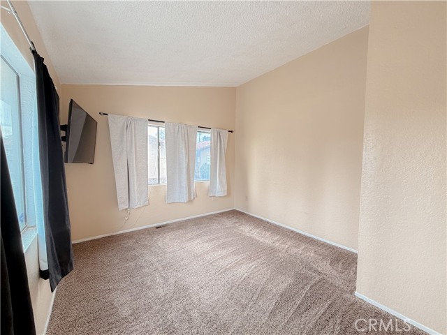 Detail Gallery Image 16 of 22 For 14312 Dover, Mojave,  CA 93501 - 2 Beds | 3 Baths