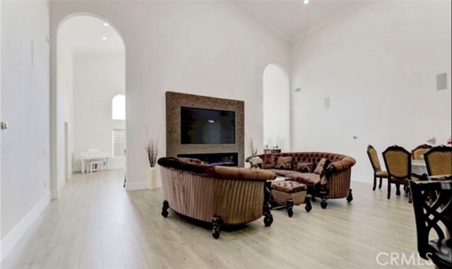 3173 Weldon photo 15