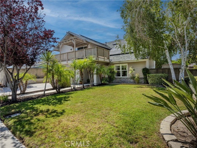 Detail Gallery Image 2 of 22 For 23209 via Barra, Valencia,  CA 91355 - 4 Beds | 3 Baths