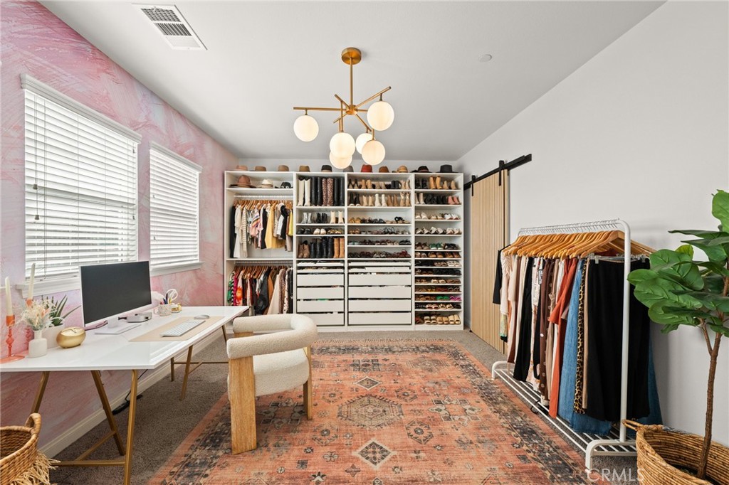 MLS #IV25241232 image #40