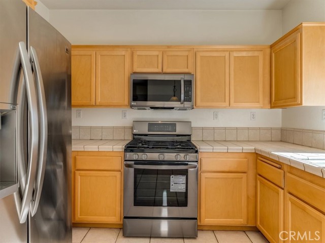 Detail Gallery Image 18 of 44 For 408 Wood Mill Ln, Santa Maria,  CA 93458 - 4 Beds | 2/1 Baths