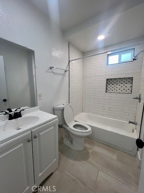 Detail Gallery Image 15 of 22 For 580 W 21st, San Bernardino,  CA 92405 - 3 Beds | 2 Baths