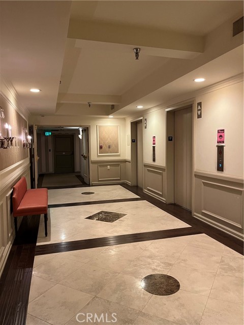 Detail Gallery Image 7 of 26 For 10660 Wilshire Bld #1707,  Los Angeles,  CA 90024 - 3 Beds | 3/1 Baths