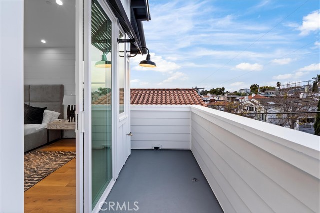 1934 Ruhland Avenue, Redondo Beach, California 90278, 5 Bedrooms Bedrooms, ,5 BathroomsBathrooms,Residential,Sold,Ruhland,PV23027311