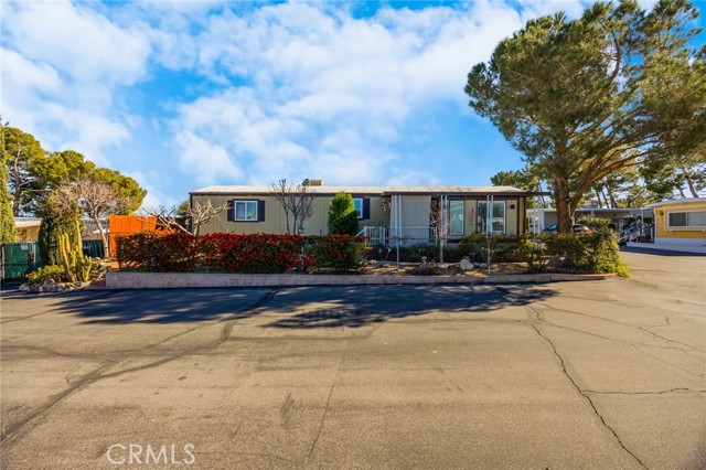 Detail Gallery Image 3 of 29 For 11414 Serra #15,  Apple Valley,  CA 92308 - 2 Beds | 1/1 Baths