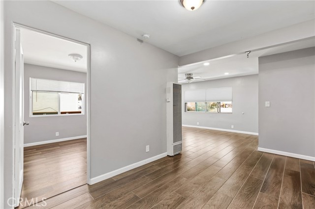Image 3 of 25 For 4169 Myrtle Avenue