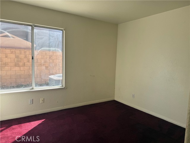 Detail Gallery Image 13 of 25 For 12590 High Desert, Victorville,  CA 92392 - 4 Beds | 2 Baths