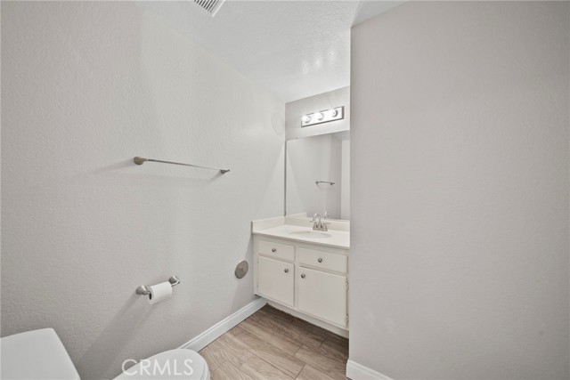 Detail Gallery Image 6 of 34 For 25118 Steinbeck, Stevenson Ranch,  CA 91381 - 3 Beds | 3 Baths